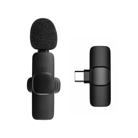 Wireless lavalier microphone for streaming and social media, compact design, perfect for live audio recording.