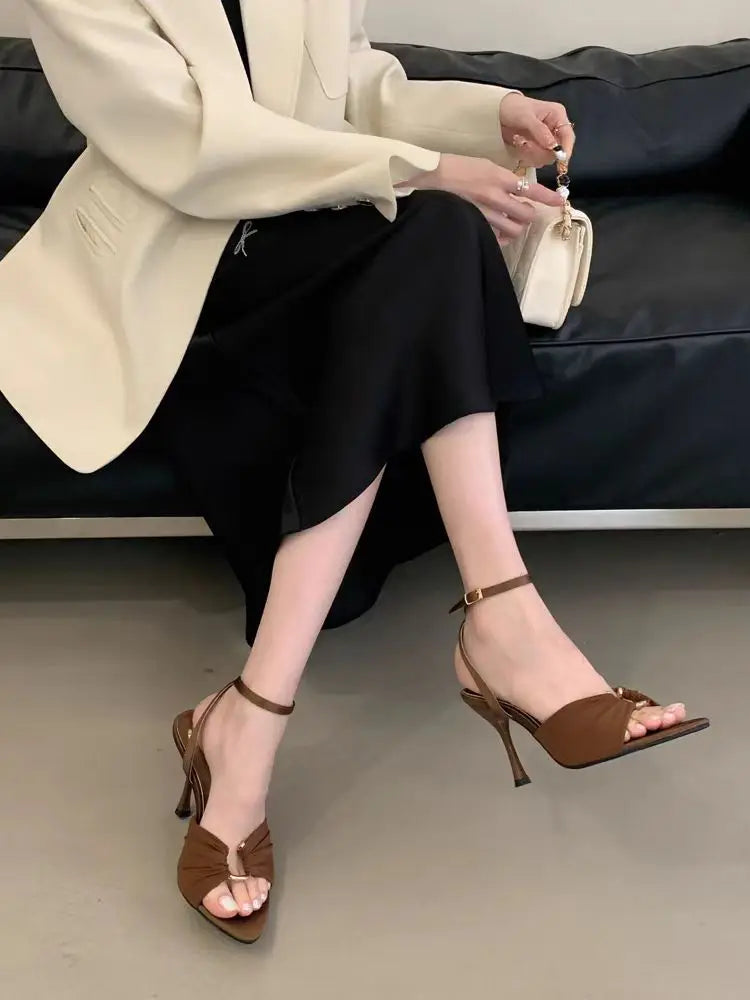 Women’s Pointed Toe Stiletto Slingback Pumps