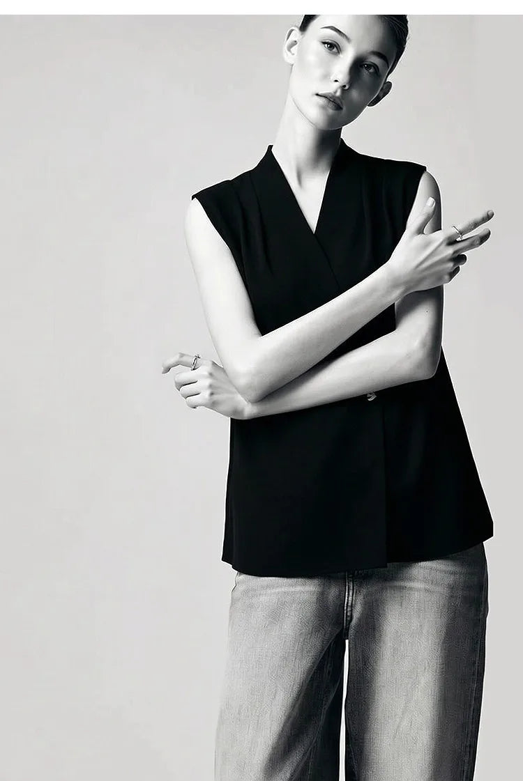 Amii Sleeveless Chiffon Office Blouse