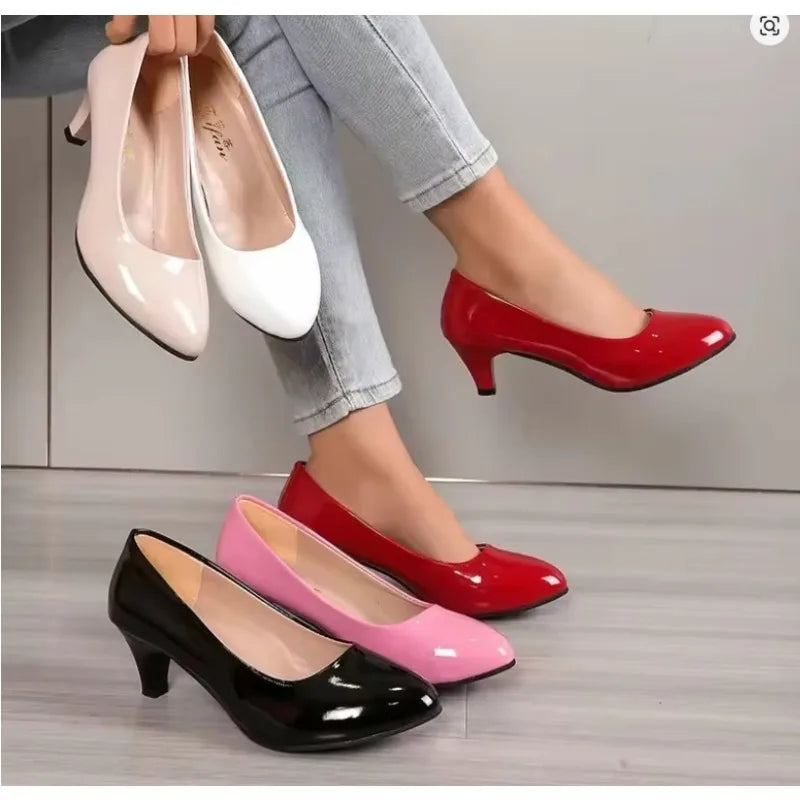 Nude Low Heel Pumps – Office & Party 2025