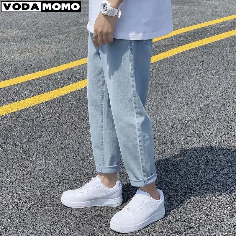 Men’s Simple Straight Denim Jeans