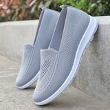 Old Beijing Women’s Cloth Shoes Soft Sole Flats