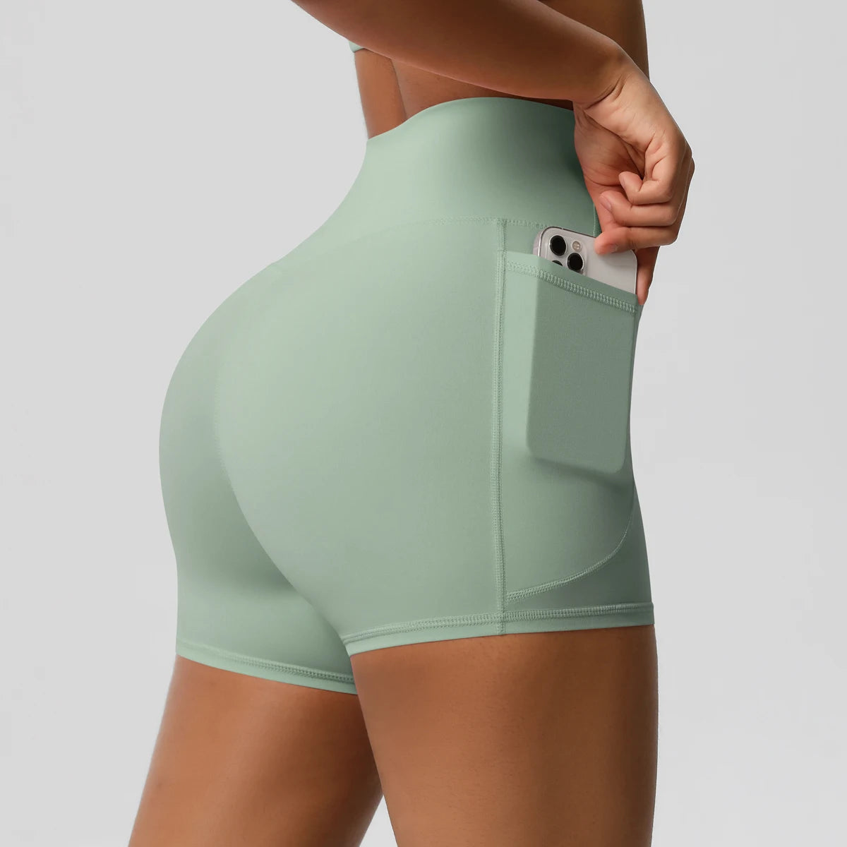Women's Pocketed Fitness Yoga Shorts