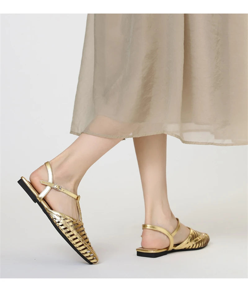 Women’s Pointed Toe Flat Roman Sandals