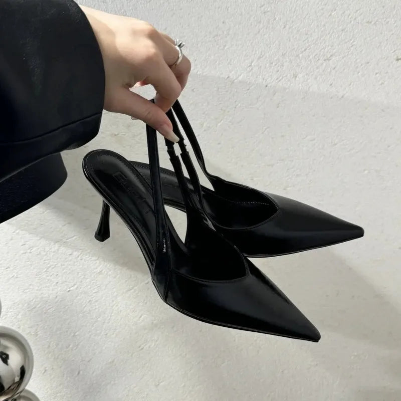 Pointed Toe Heels – Elegant Designer Pumps 2025