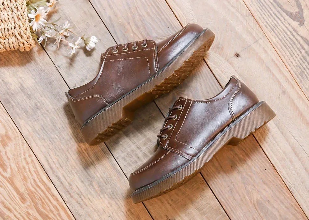 women-brogue-flats-2025