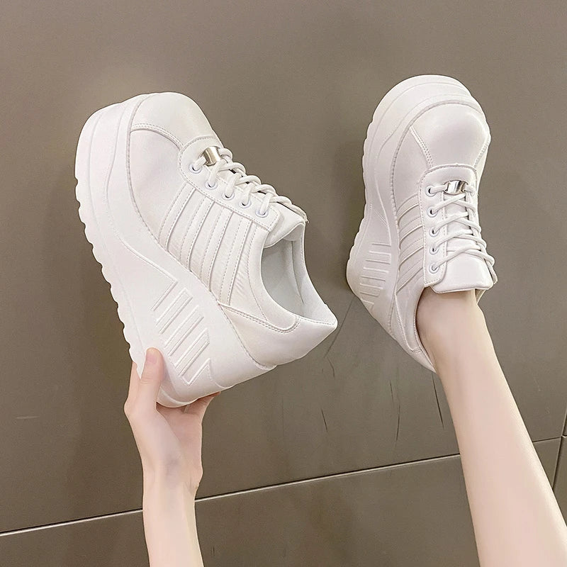 Women’s Pumps Round Head Lace-Up Leisure Heels