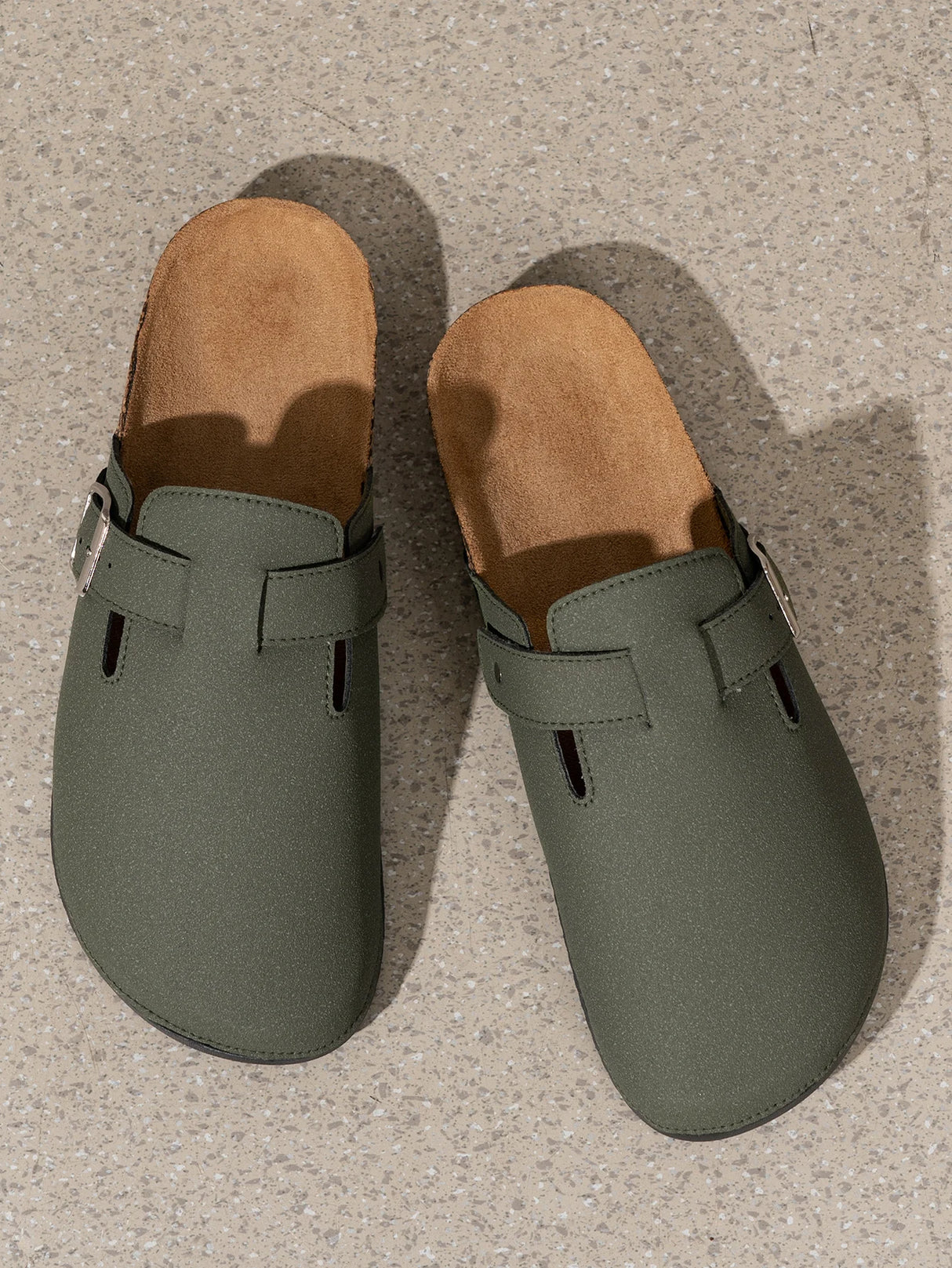 Men’s Solid Color Mules