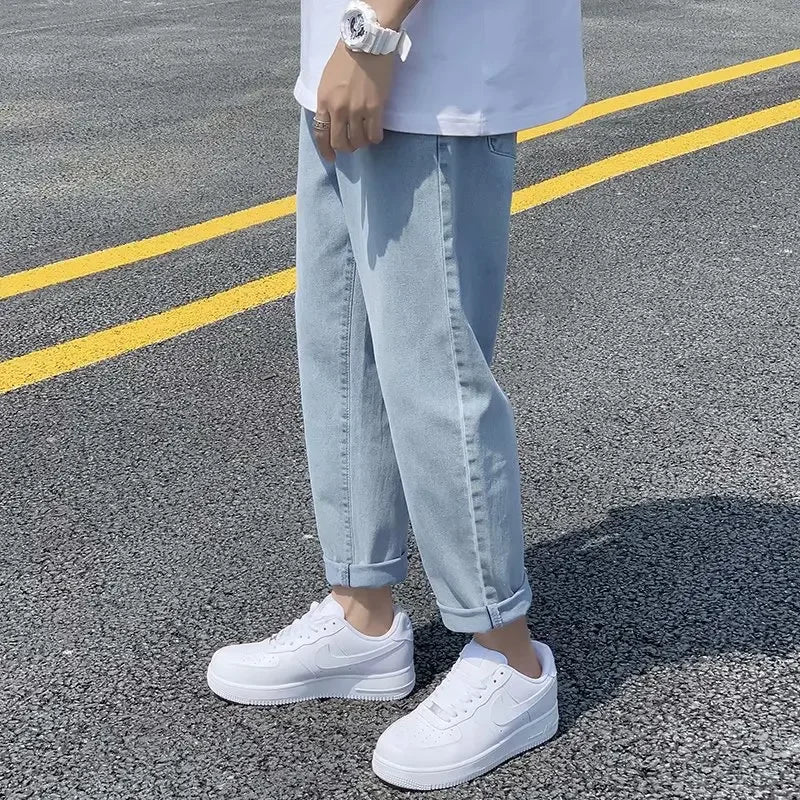 Men’s Simple Straight Denim Jeans