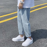 Men’s Simple Straight Denim Jeans