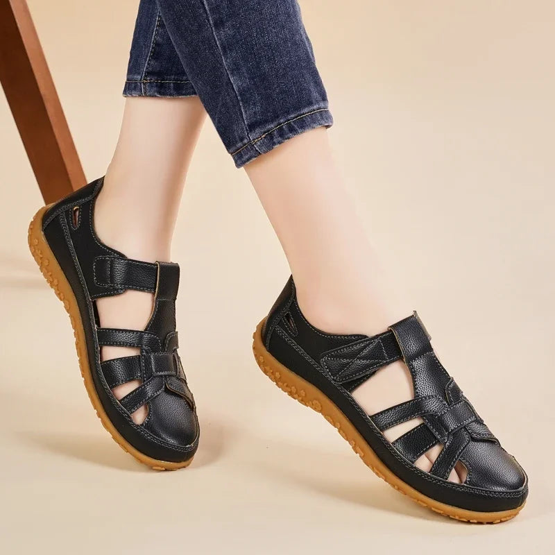 Women’s Covered Toe Summer Flat Walking Sandals