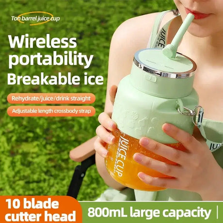 Wireless portable juicing bucket, 800ml capacity, adjustable strap, ideal for fresh juices and hydration on-the-go.