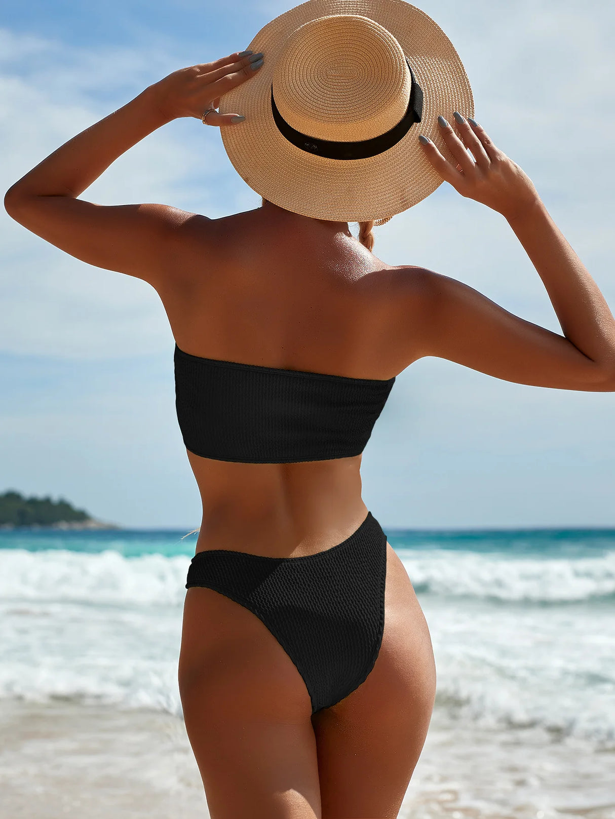 Textured High Cut Bikini