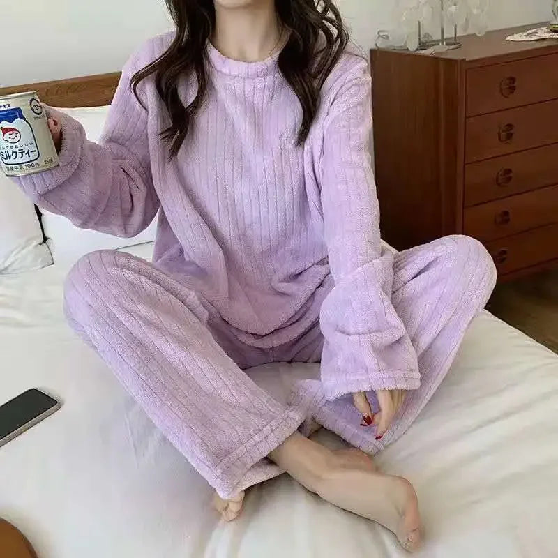 Women's Fleece Pajama Set