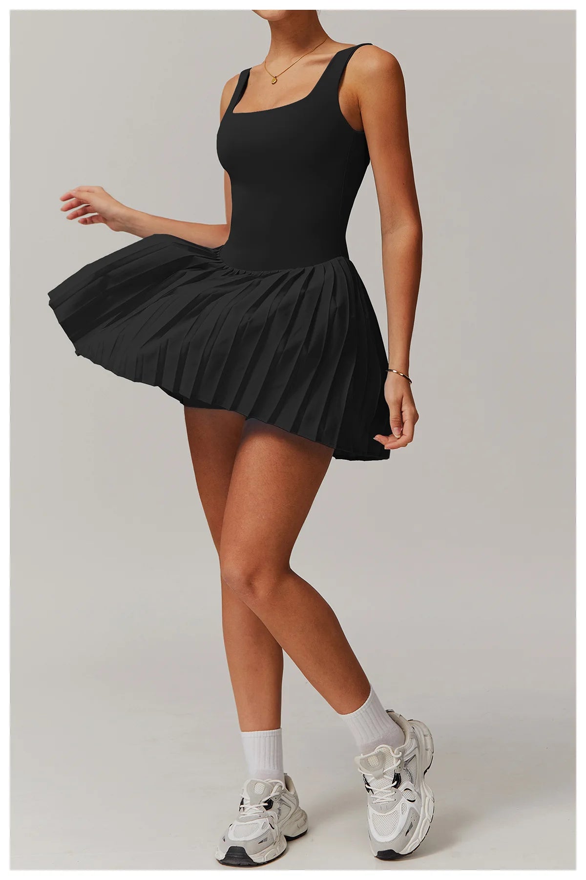 Women Pocket Pleated Sports Jumpsuit