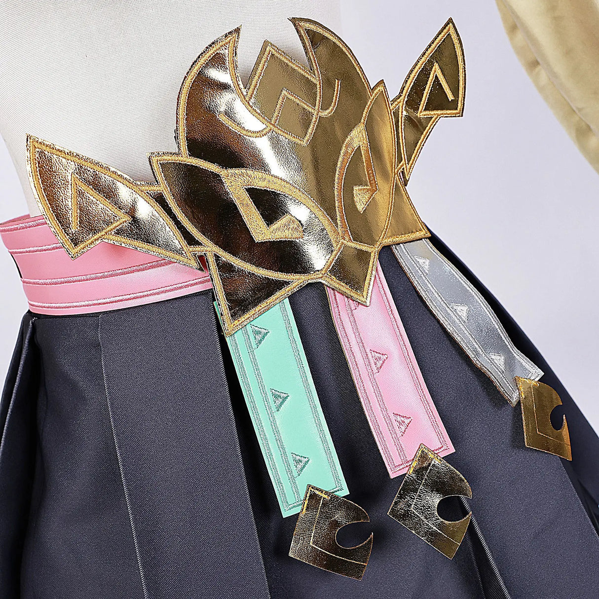 Varesa Genshin Cosplay Set