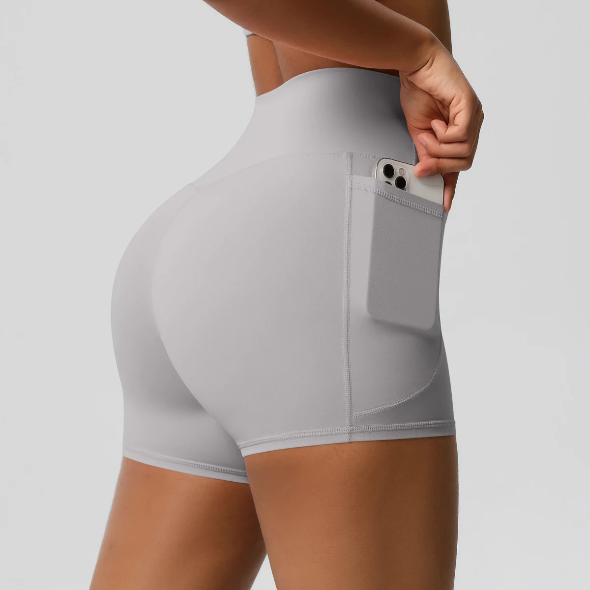 Women's Pocketed Fitness Yoga Shorts