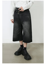 OverEase™ – Vintage Oversize Denim Shorts 2025 (Wide Leg, Relaxed & Throwback Inspired)