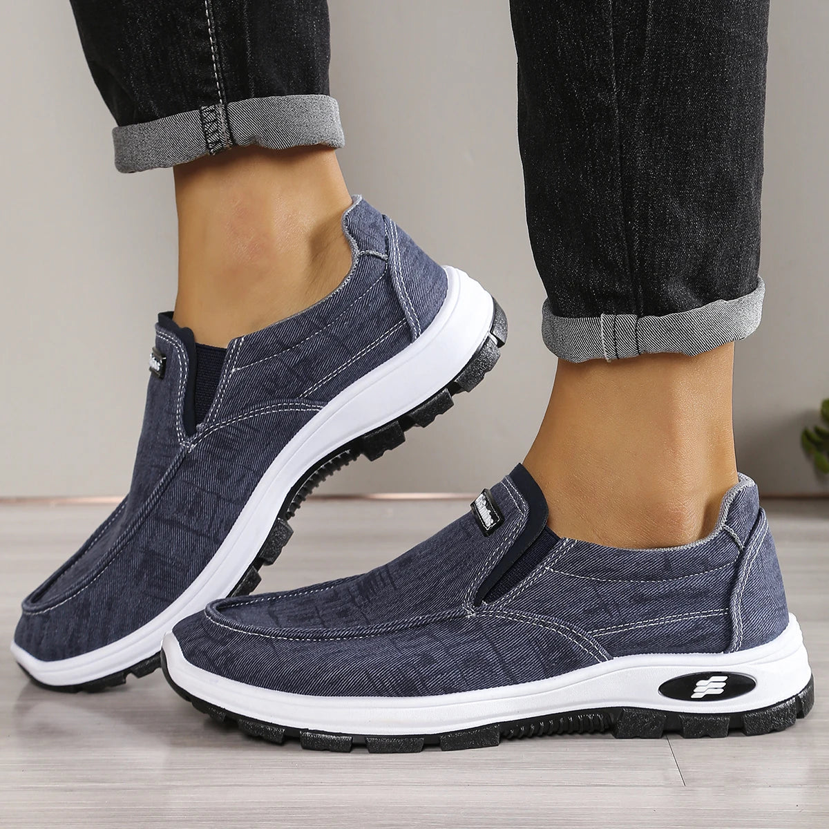 Men Flying Mesh Sports Sneakers