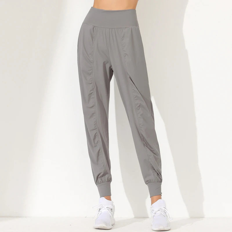Hearuisavy Loose Quick-Dry Yoga Pants – Pleated Jogging Capris with Pockets