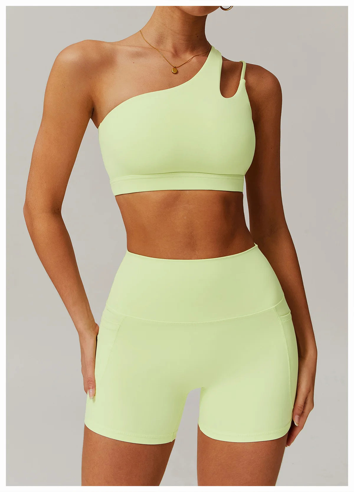 Women Oblique Shoulder Sports Bra