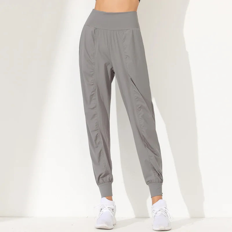 Hearuisavy Loose Quick-Dry Yoga Pants – Pleated Jogging Capris with Pockets