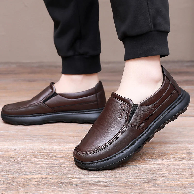 Men’s Light Leather Casual Loafers
