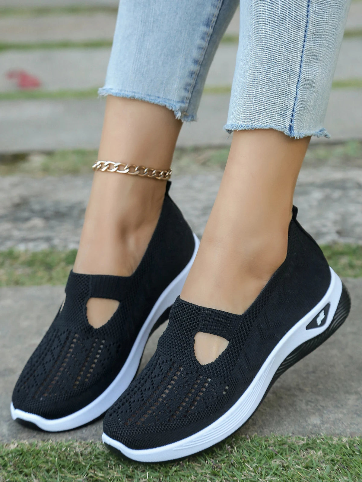 Women's Lightweight Casual Summer Shoes