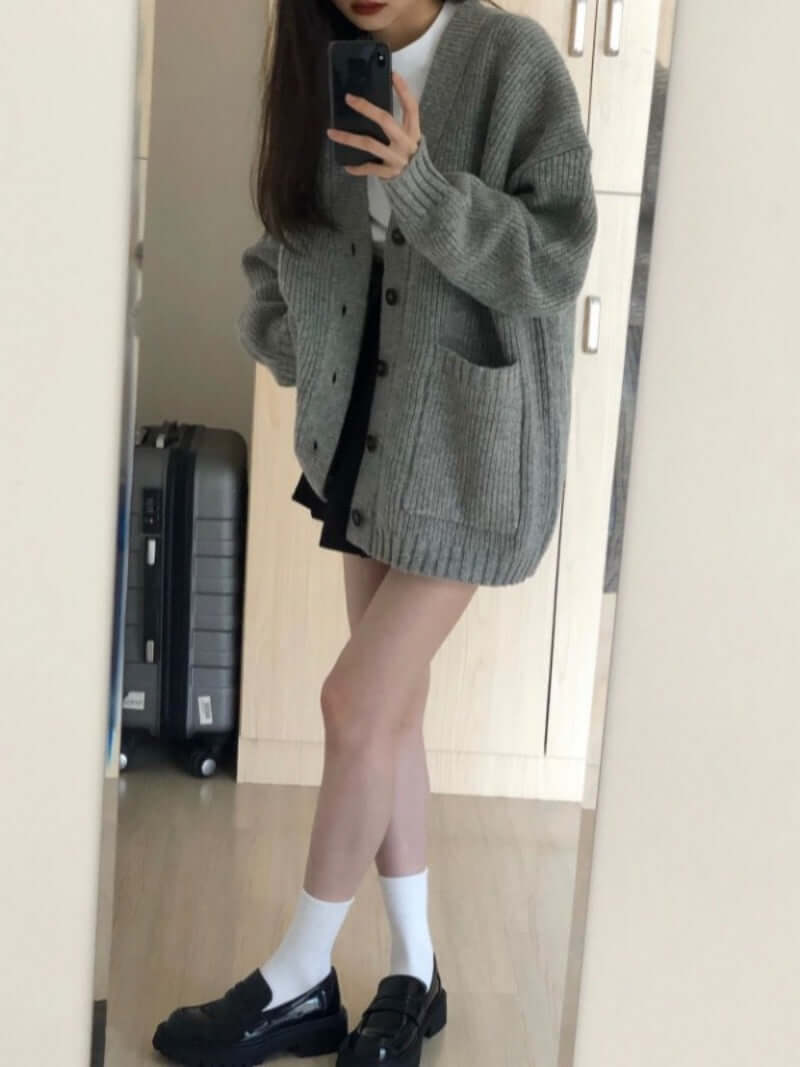 Women V-Neck Knit Cardigan Sweater