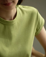 تي شيرت نسائي بطبعة ملونة