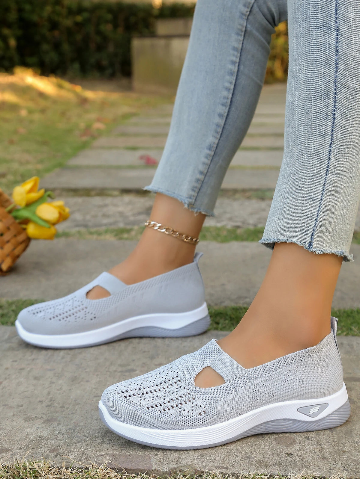 Women's Lightweight Casual Summer Shoes