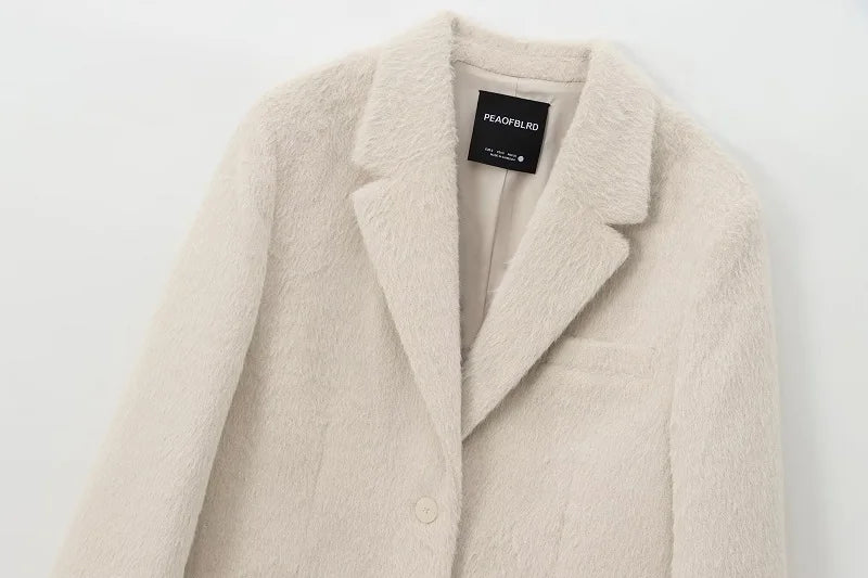 FauxForm™ – Faux Fur Straight Blazer (2025 Style, Cozy Meets Chic)