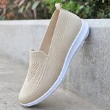 Old Beijing Women’s Cloth Shoes Soft Sole Flats