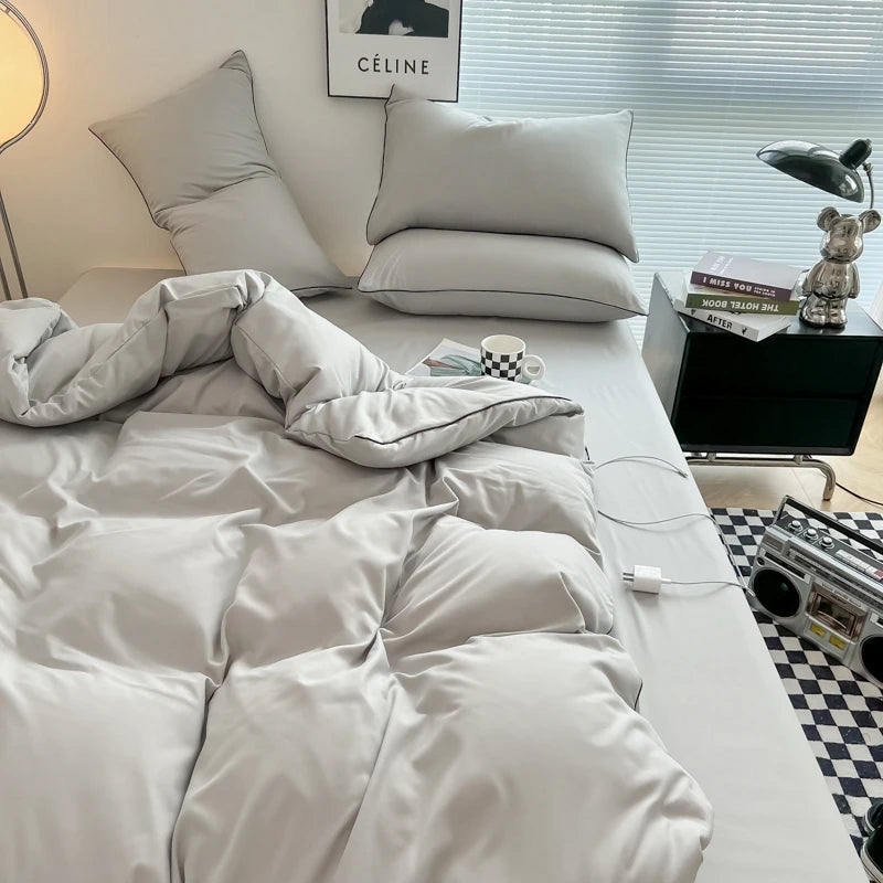 Black Bedding Set