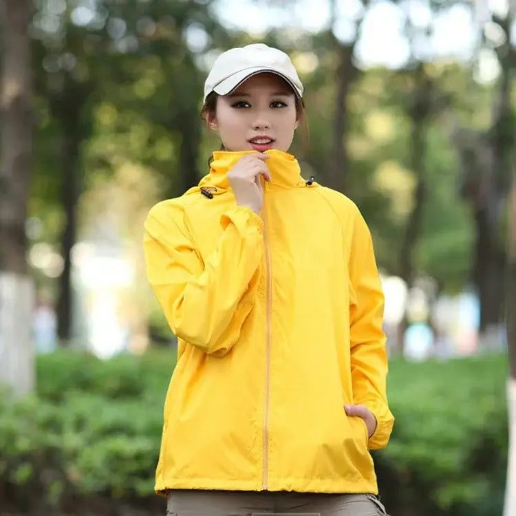 Women Lightweight Waterproof Hooded Windbreaker