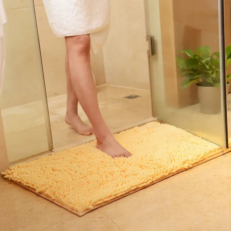 Absorbent Bathroom Floor Mat