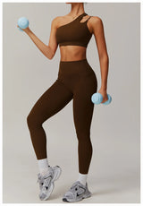 Women Oblique Shoulder Sports Bra