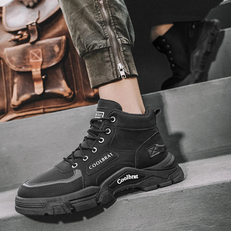 GripHike™ Men’s High-Top Hiking Boots