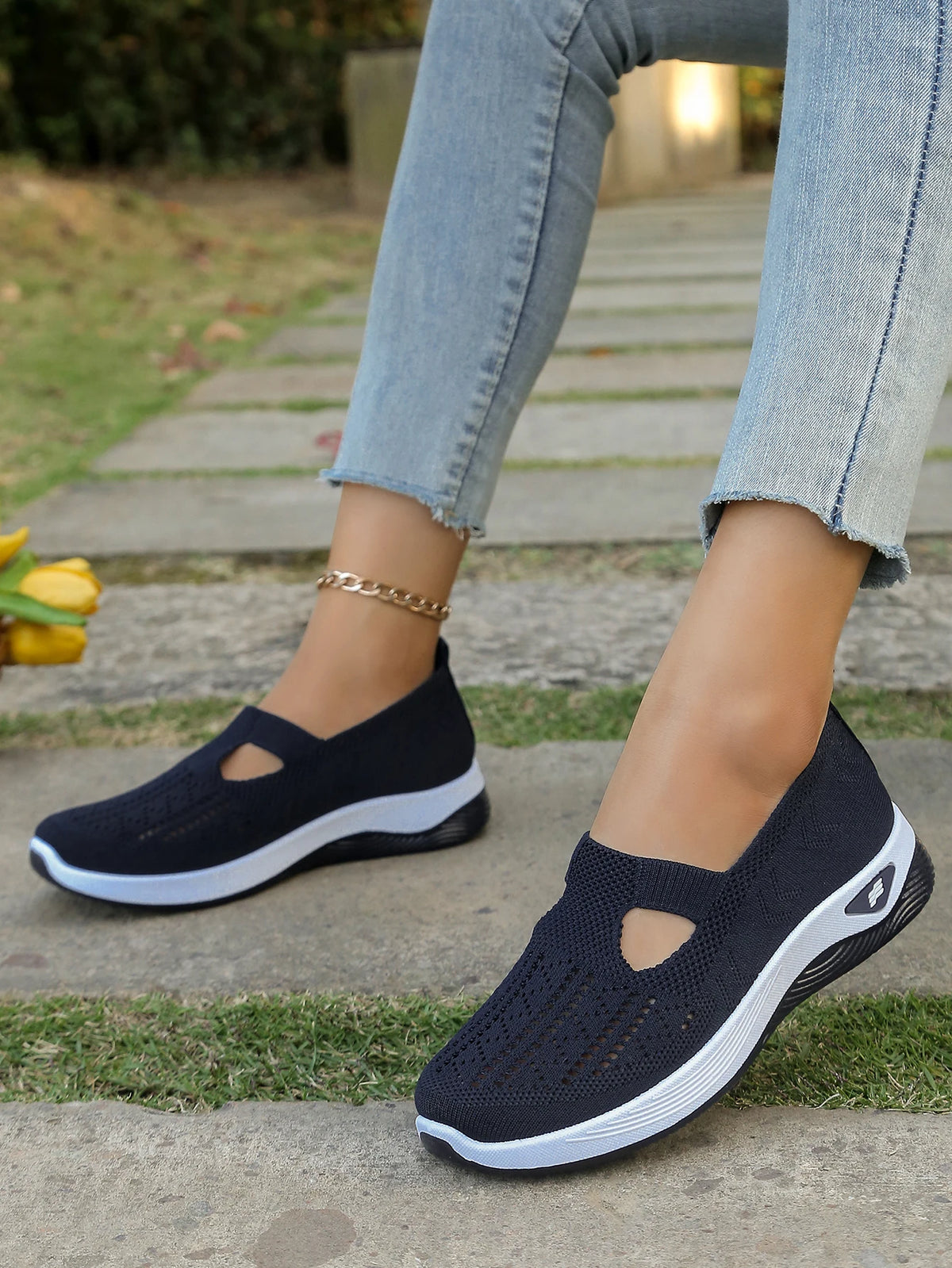 Women's Lightweight Casual Summer Shoes