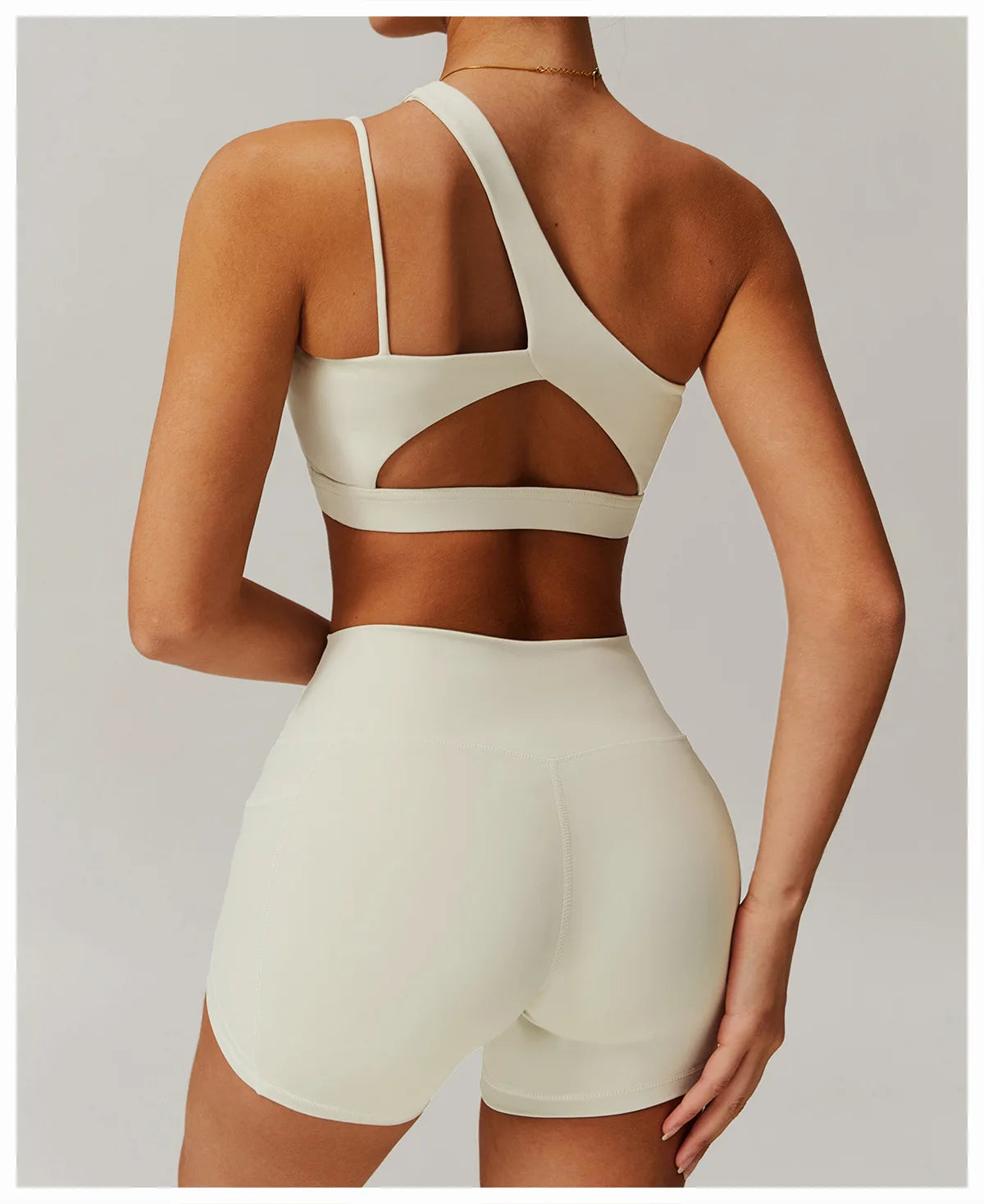 Women Oblique Shoulder Sports Bra