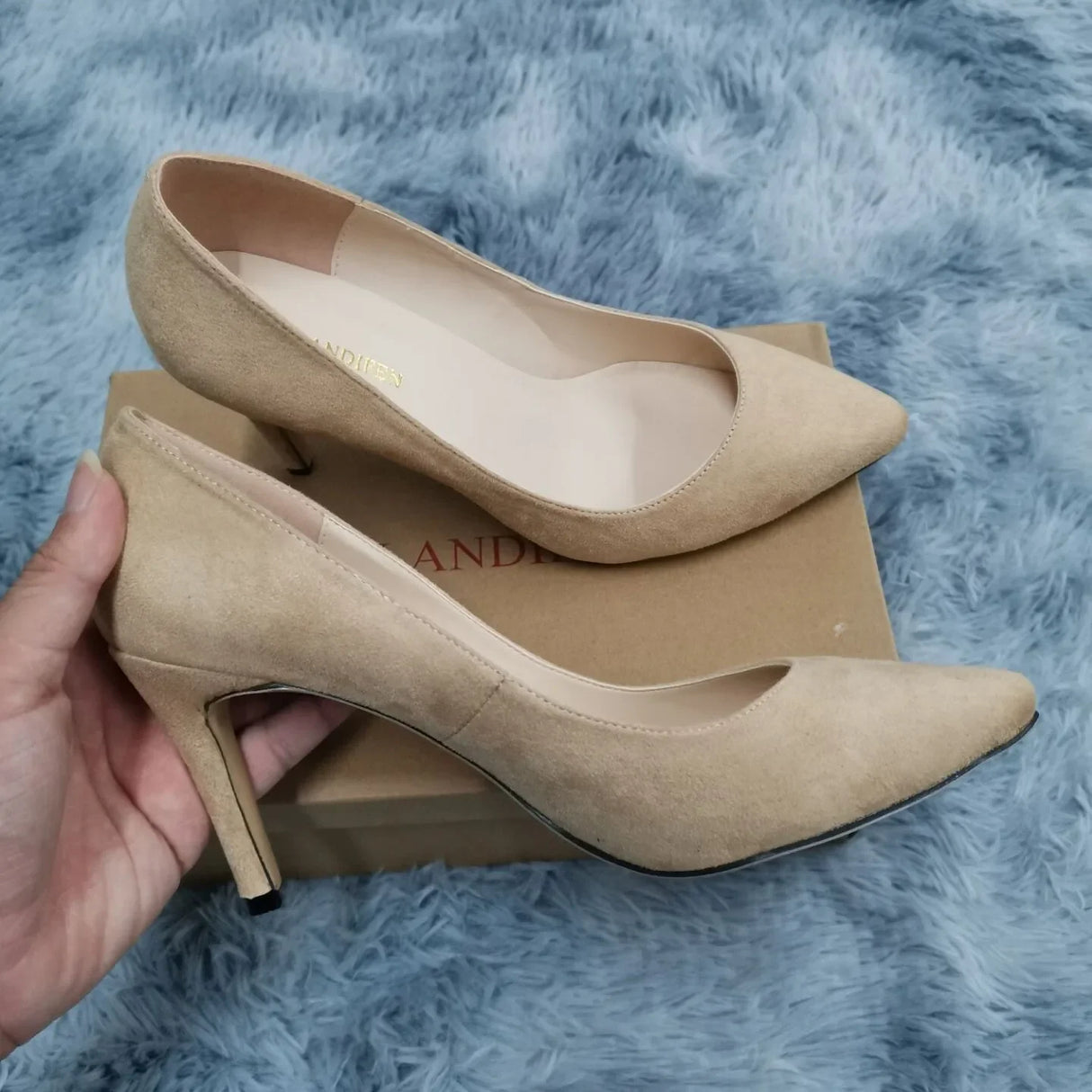 8cm Suede Pointed Pumps – Red Party Heels