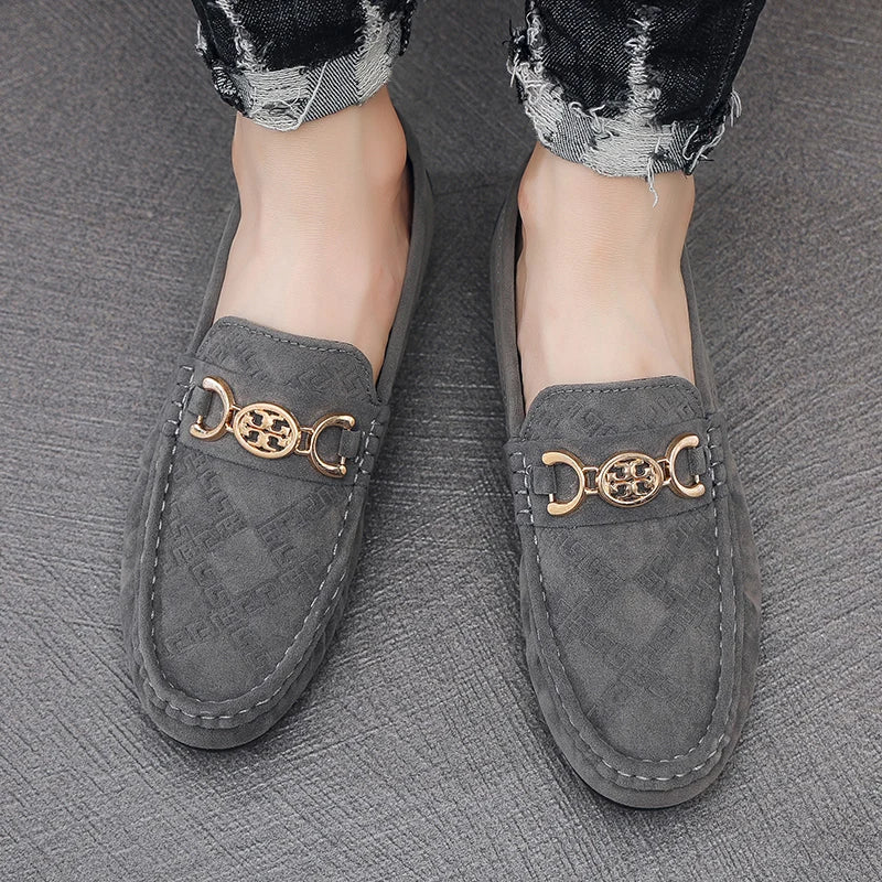 Men Solid Color Big Size Loafers