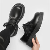 Men’s 2025 Retro Street Skate Shoes | by Anwer Fancy | Worldwide Shipping