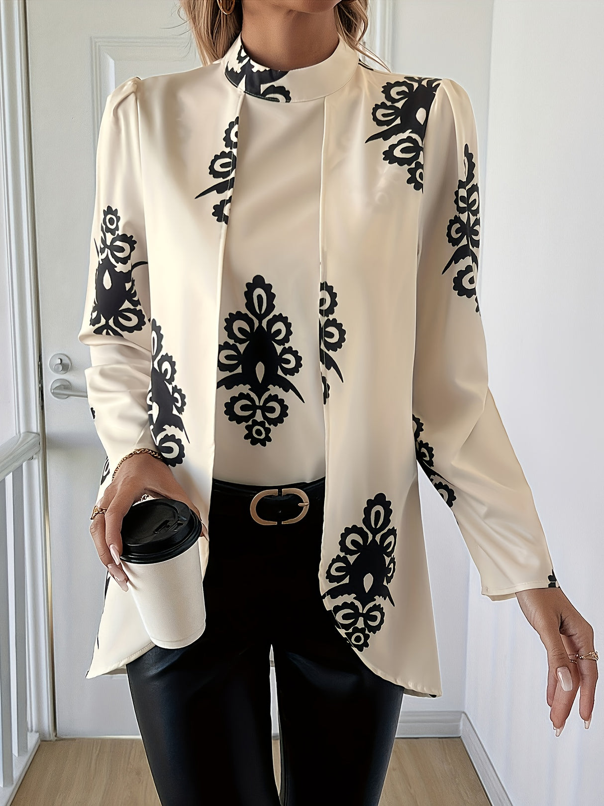 Elegant Women's Blouse