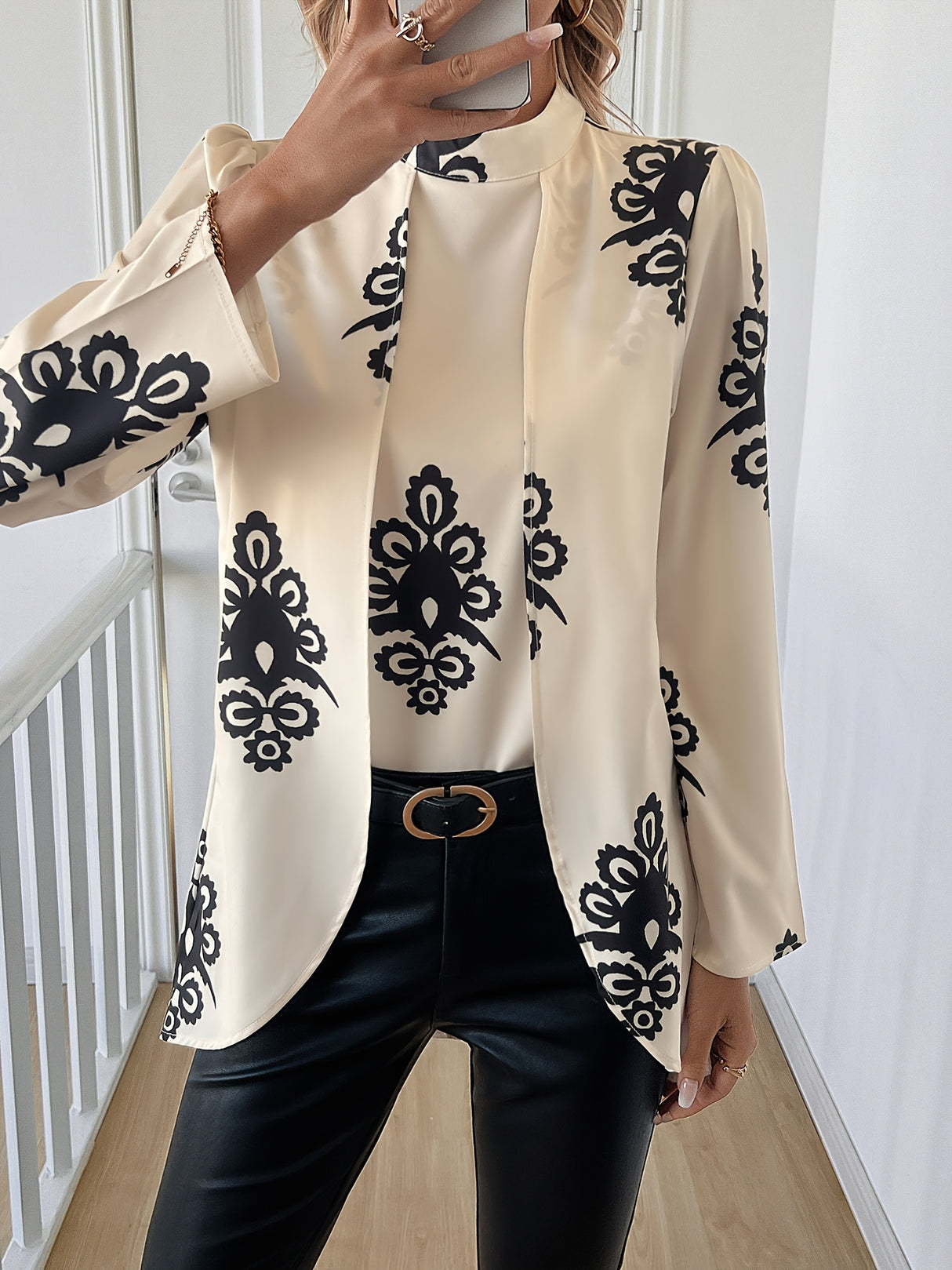 Elegant Women's Blouse